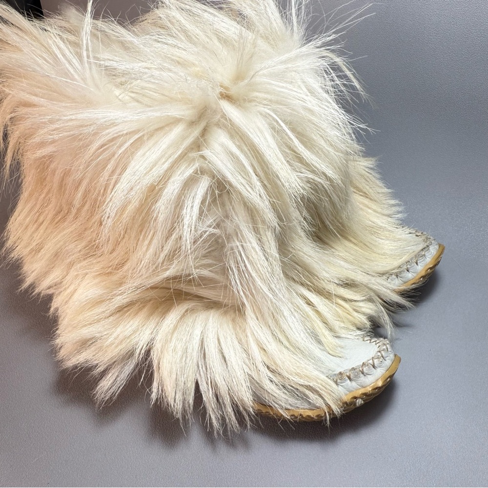 Bastien Bros Vintage Authentic MukLuk Cream Goat Fur Yeti Boots - Picture 4 of 11